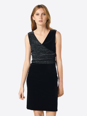 Rochie de la ESPRIT pe negru: față