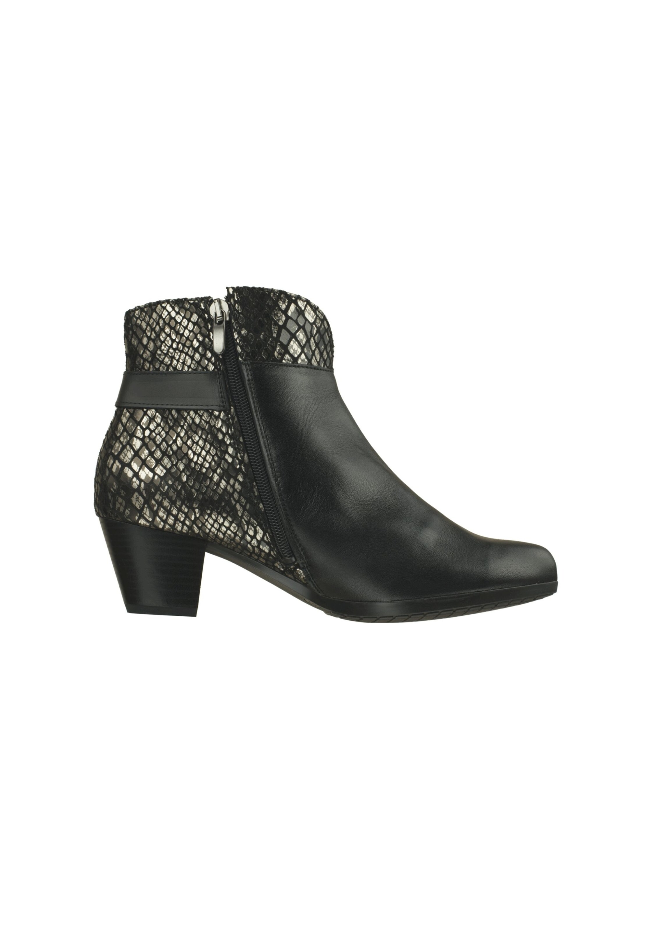 Lei by tessamino Ankle boots 'Letizia' in Black