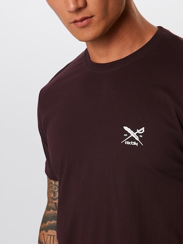 Iriedaily T-shirt i röd