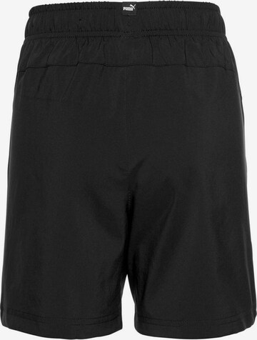 PUMA Regular Sportshorts in Schwarz