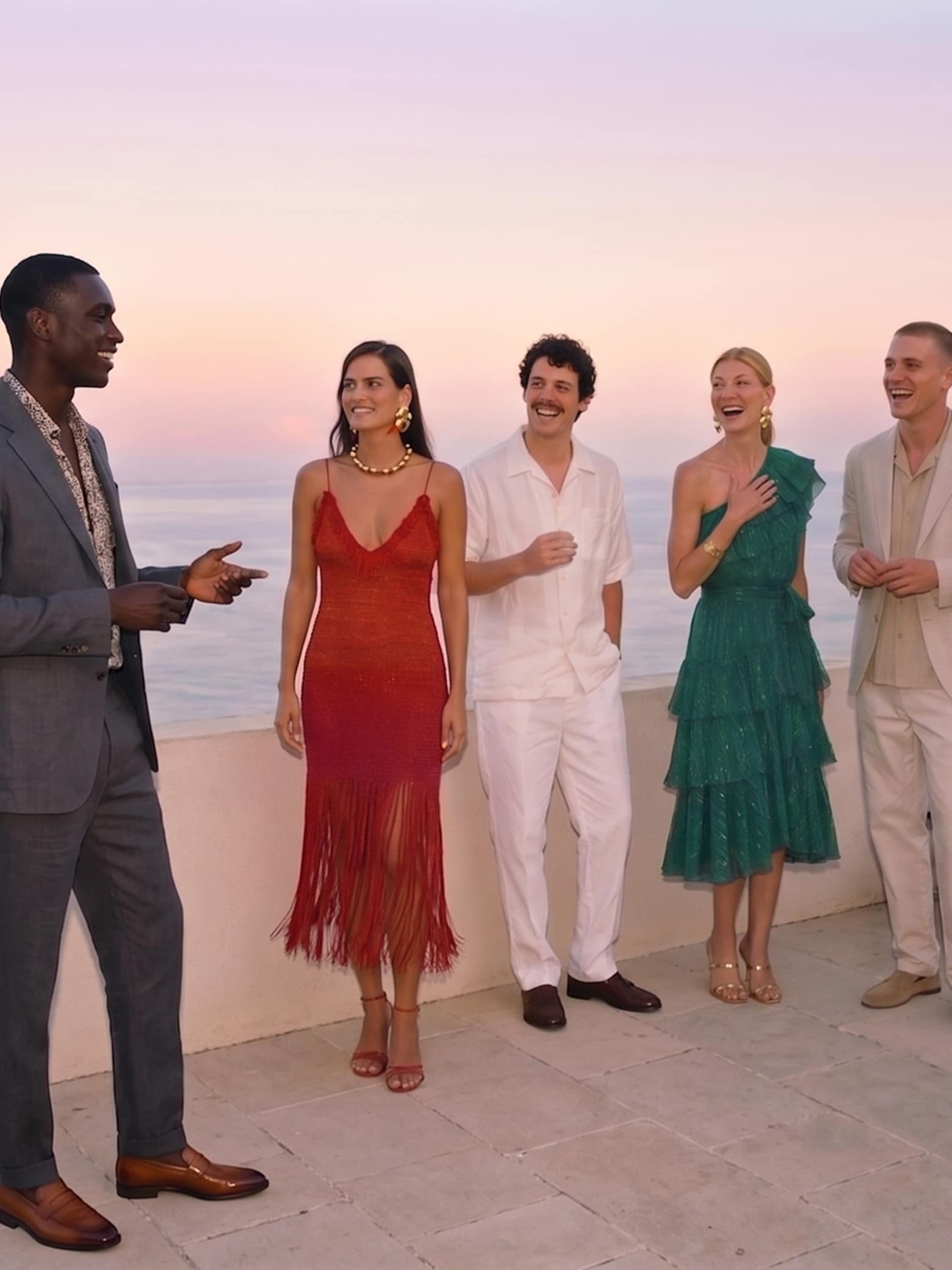 Votre invitation à vous mettre sur votre 31 Styles de soirée élevés