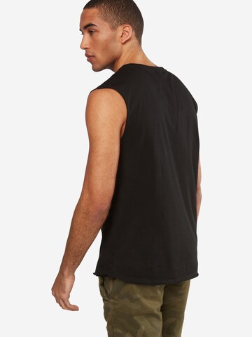 Urban Classics Shirt in Black: back