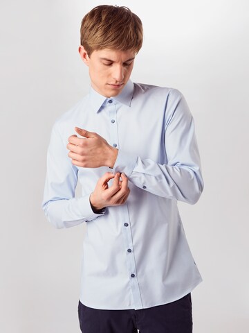 OLYMP Slim fit Skjorta 'No. 6' i blå: framsida