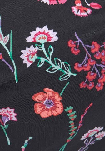 LASCANA T-shirt Horní díl plavek 'Bloom' – černá