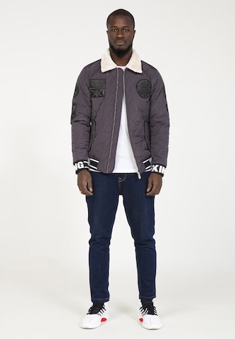 PLUS EIGHTEEN Between-Season Jacket in Grey