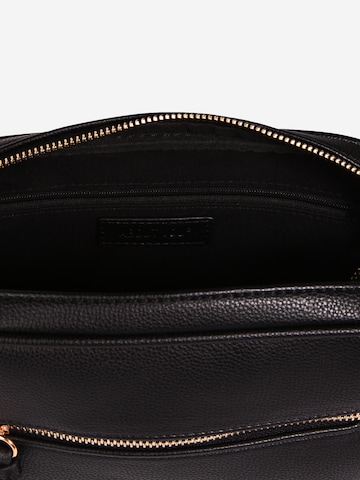 ABOUT YOU Crossbody Bag 'Lana' in Black: top