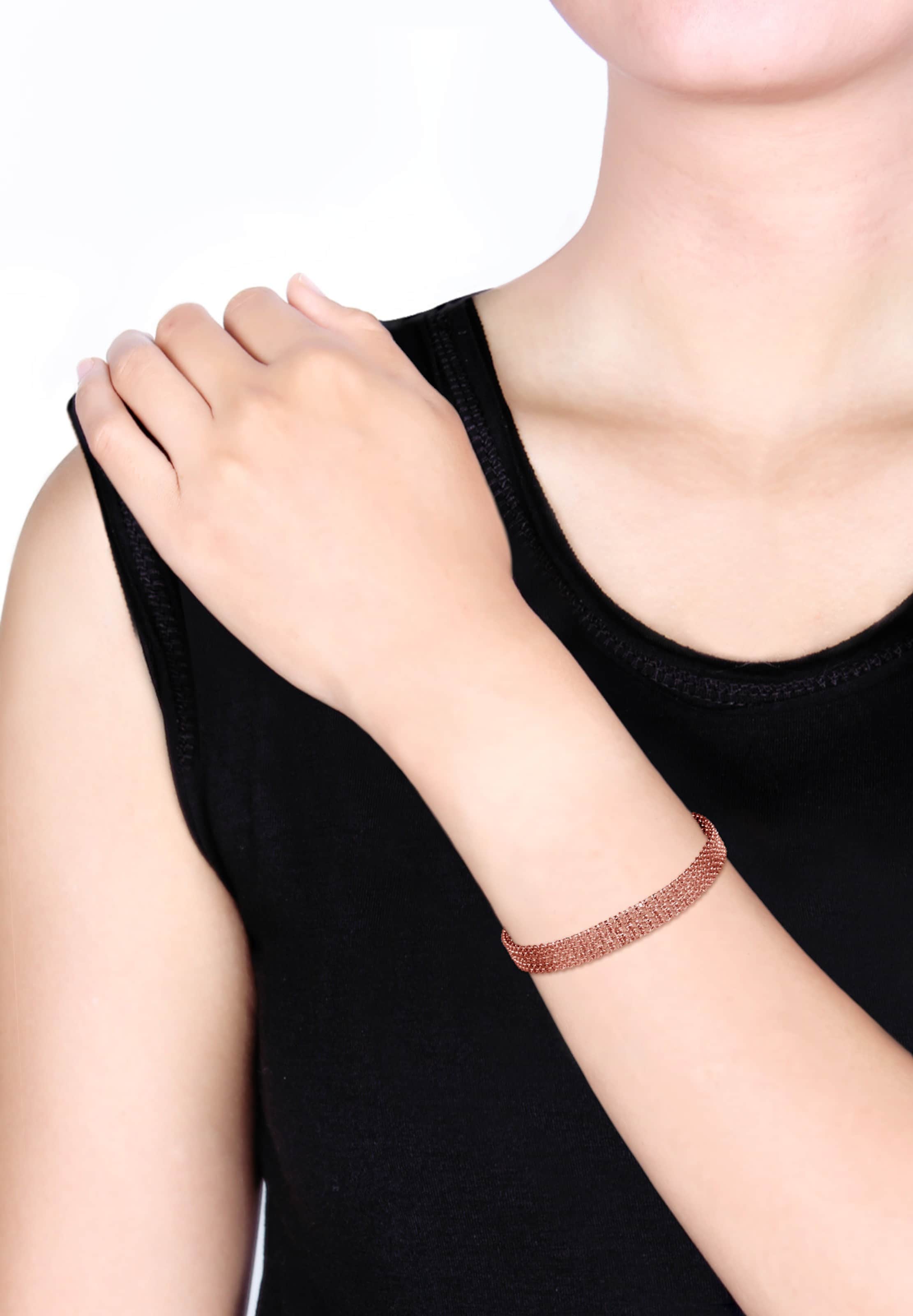 ELLI Armband, Basic Ketten, 5-lagig in Gold: Vorderseite