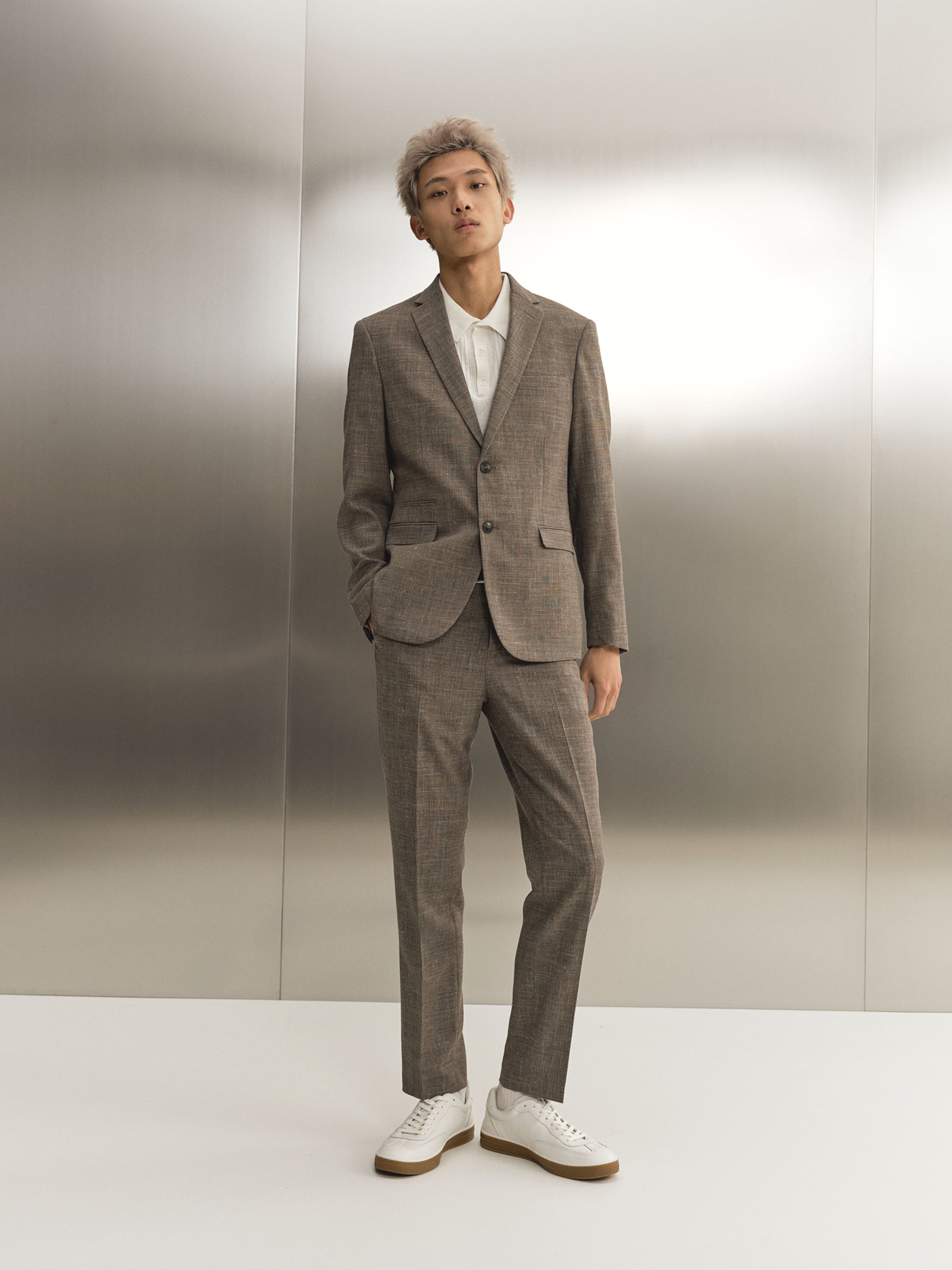 Junseo Kim - Brown Linen Suit Look
