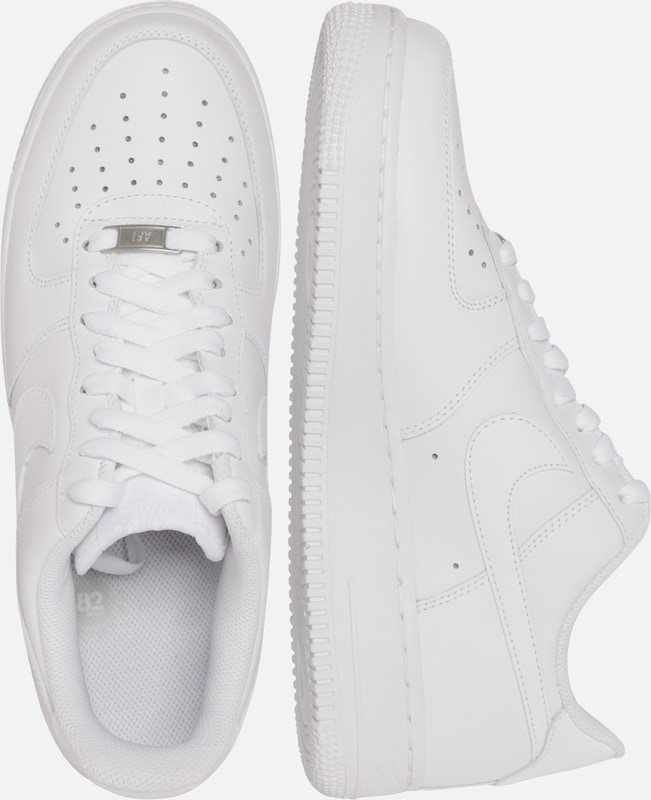Nike Air Force 42,59 Nike Air Force 42,59