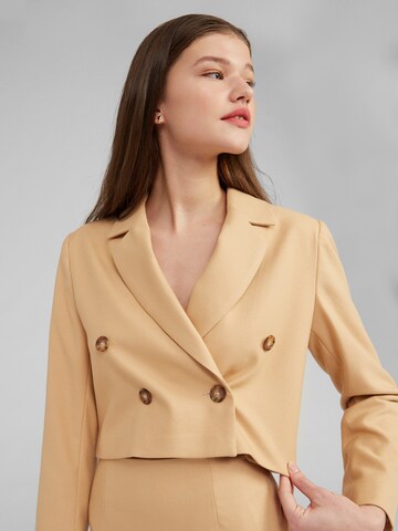 Blazer 'Benson' di EDITED in beige: frontale