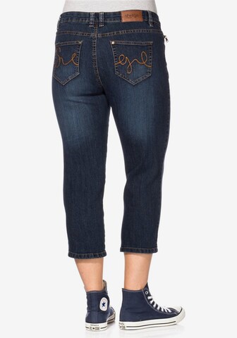 SHEEGO Slimfit Jeans in Blau