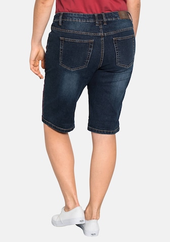 SHEEGO Regular Jeans in Blau