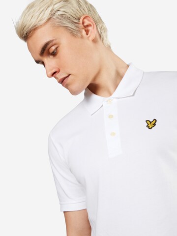 balta Lyle & Scott Marškinėliai