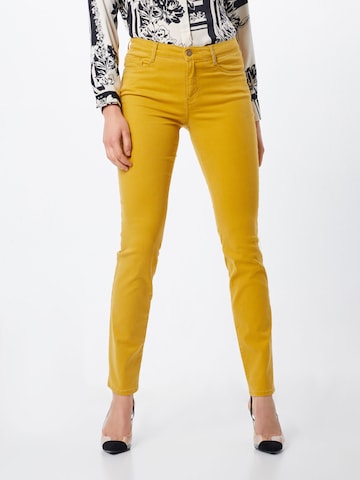 Coupe slim Jean 'Shakira' BRAX en jaune : devant