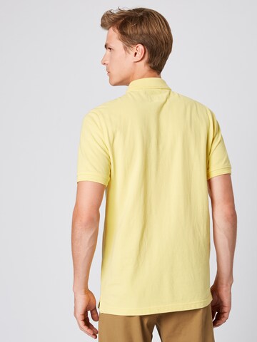 T-Shirt CAMEL ACTIVE en jaune : derrière