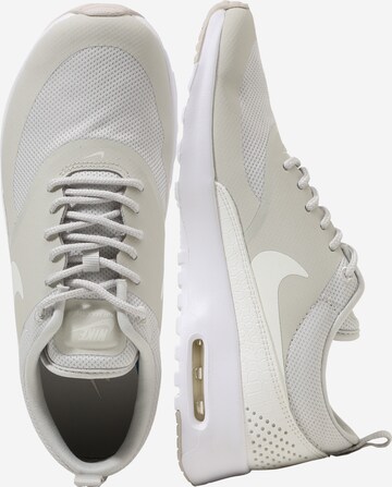 Baskets basses 'Air Max Thea' Nike Sportswear en beige