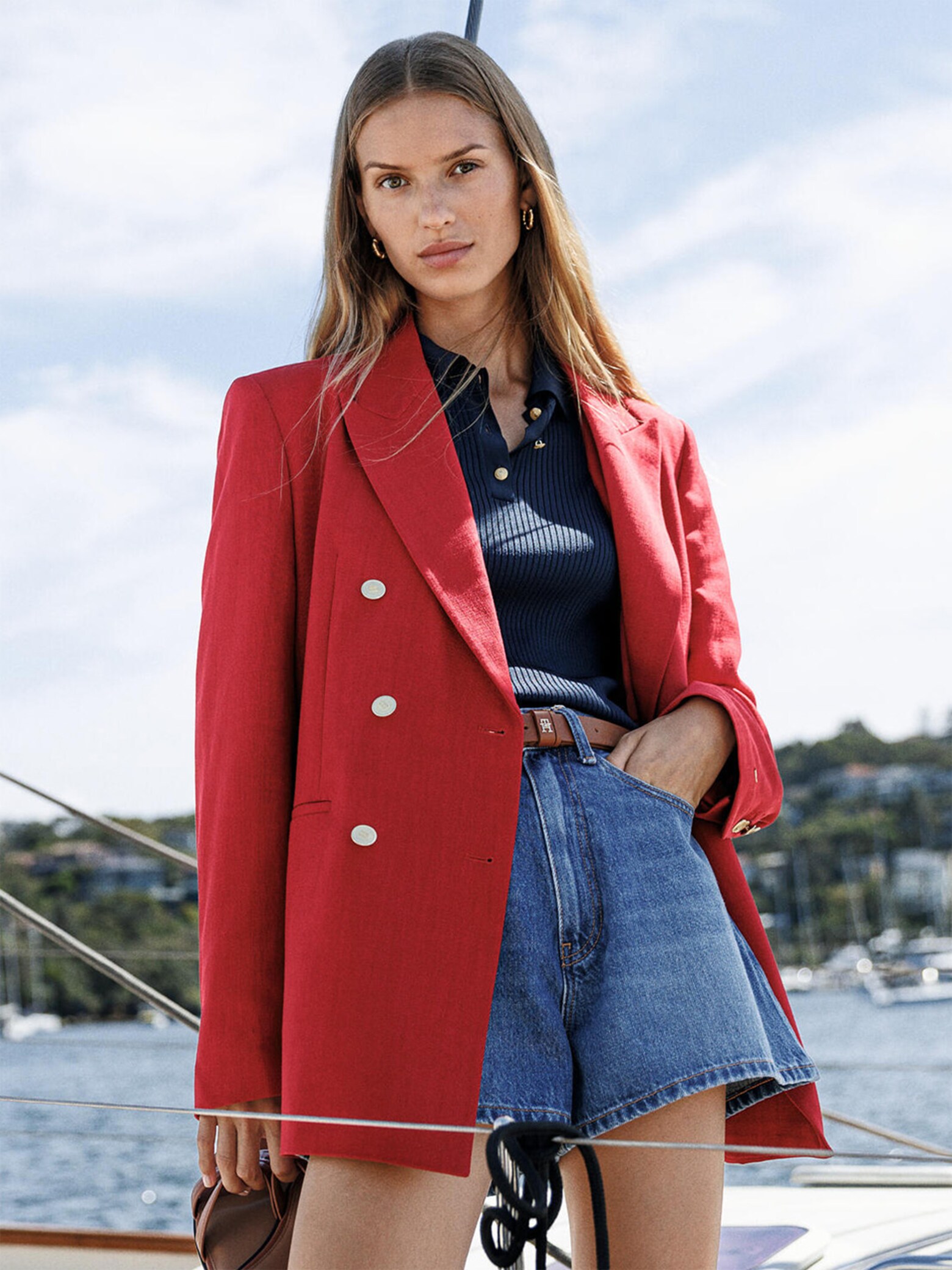 Marinelooks mit modernem Twist Tommy Hilfiger