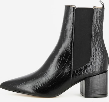 EVITA Chelsea Boots in Black