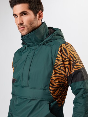 Urban Classics Between-Season Jacket in Green