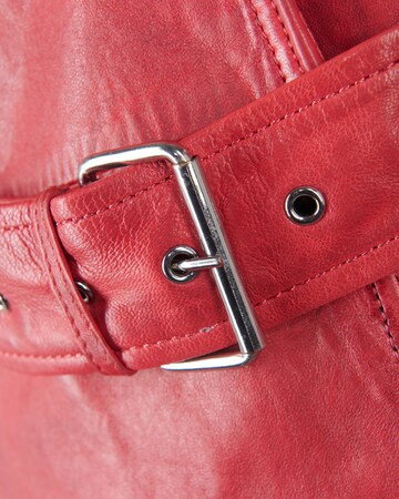 Maze Lederlangjacke mit Hüftgürtel ' Culima ' in Rot