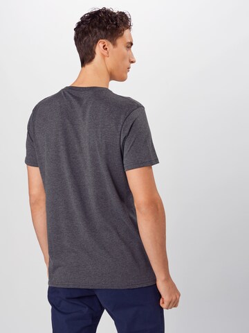 ALPHA INDUSTRIES T-Shirt in Grau