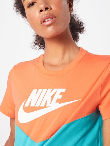 Nike Sportswear T-Shirt in Blau