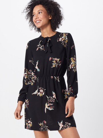 Robe-chemise 'Carolina' ABOUT YOU en noir : devant