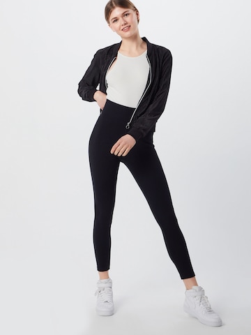 Urban Classics Skinny Leggings in Schwarz