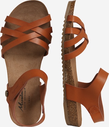 MUSTANG Sandały z rzemykami w kolorze brązowy: bok