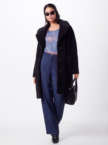 Maglietta 'Skateowl 2' di Iriedaily in blu