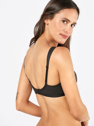Sutien de tricou Modelatori 'Modern Finesse' de la TRIUMPH pe negru