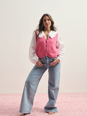 Pink Vest Collar Look