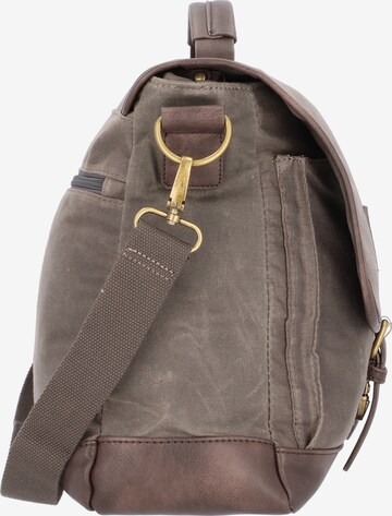 Pride and Soul Document Bag in Brown