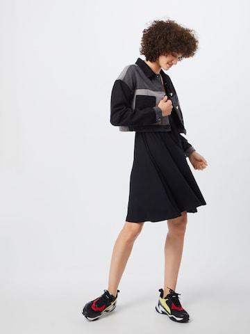 Urban Classics Šaty – černá