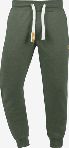 !Solid Tapered Jogginghose 'Benn' in Grün: predná strana