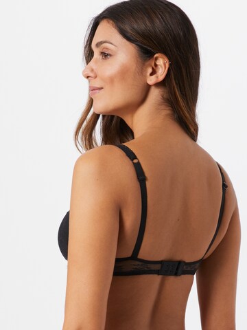 regular Reggiseno di PASSIONATA in nero