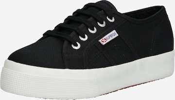 Baskets basses SUPERGA en noir : devant