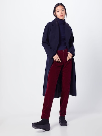 Coupe slim Pantalon 'Shakira' BRAX en rouge