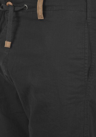 INDICODE JEANS Regular Leinenhose 'Ives' in Schwarz