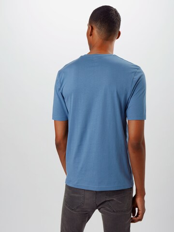 Coupe regular T-Shirt FYNCH-HATTON en bleu