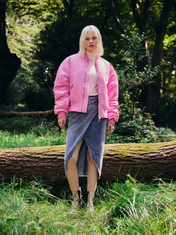 Youthful Pink Bomber Jacket Look