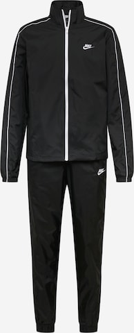 Nike Sportswear Trainingspak in Zwart: voorkant