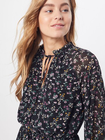 Missguided Sukienka w kolorze czarny