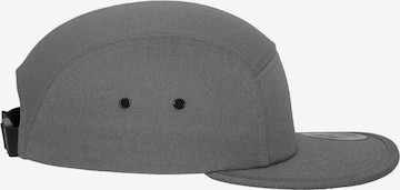 Cappello da baseball 'Classic Jockey' di Flexfit in grigio