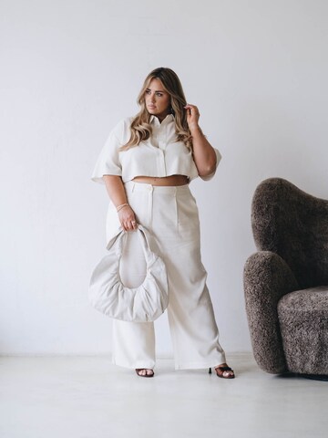 Cropped Shirt Beige Look
