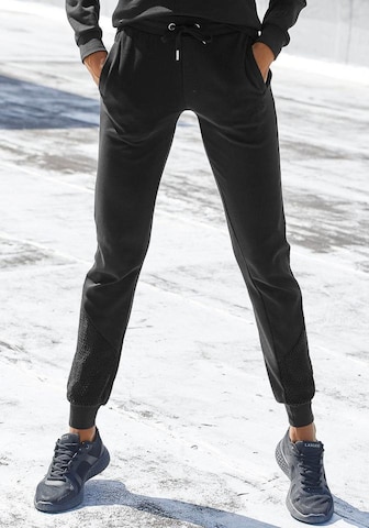 KangaROOS regular Παντελόνι σε μαύρο: μπροστά