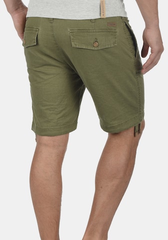 INDICODE JEANS Regular Shorts 'Moses' in Grün