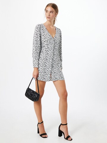 GLAMOROUS Kleid in Schwarz