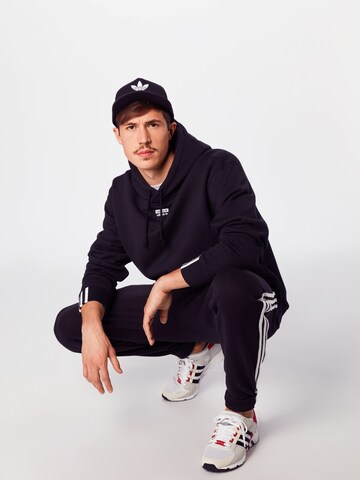 ADIDAS ORIGINALS Sweatshirt in Schwarz