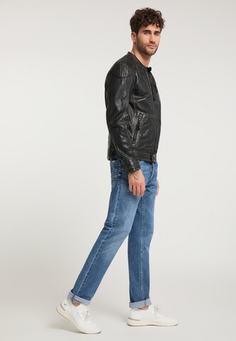 MUSTANG Between-season jacket in Black